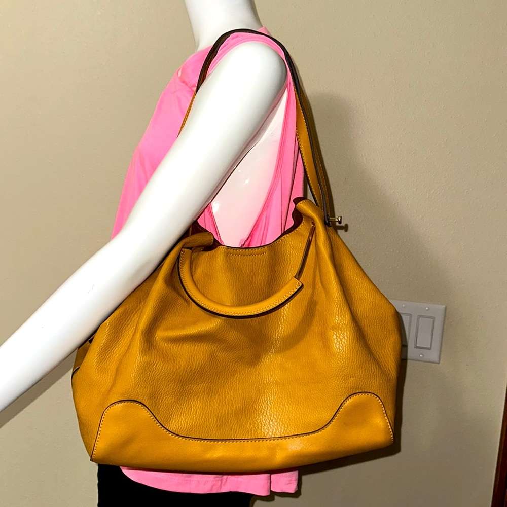 Sondra Roberts purse size 14” by 11”